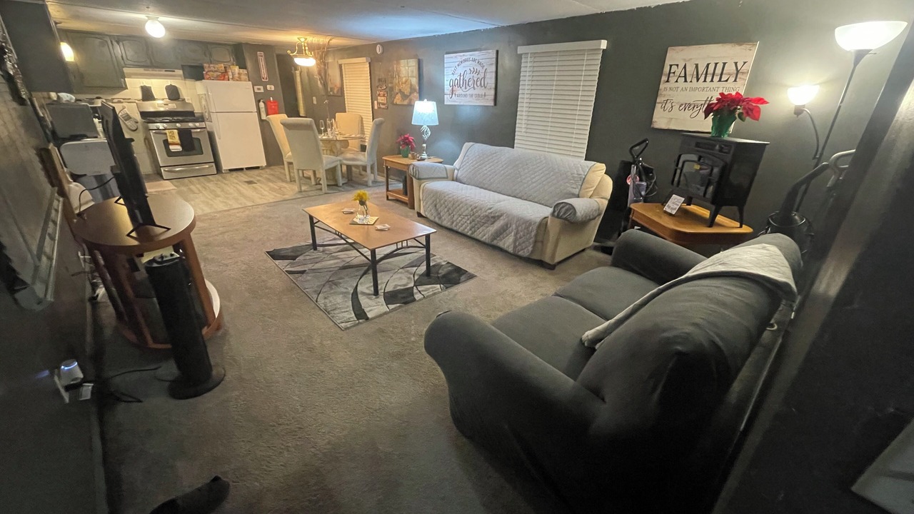 Photo of Livingroom in Drayton Plains