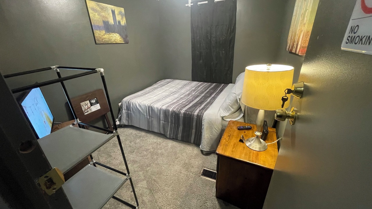 Photo of Bedroom in Drayton Plains