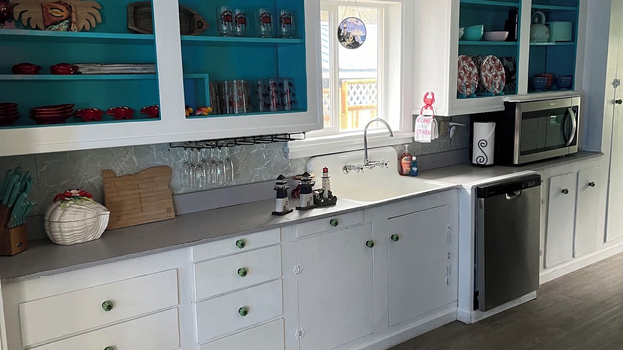 Photo of Kitchen in Winchester Bay