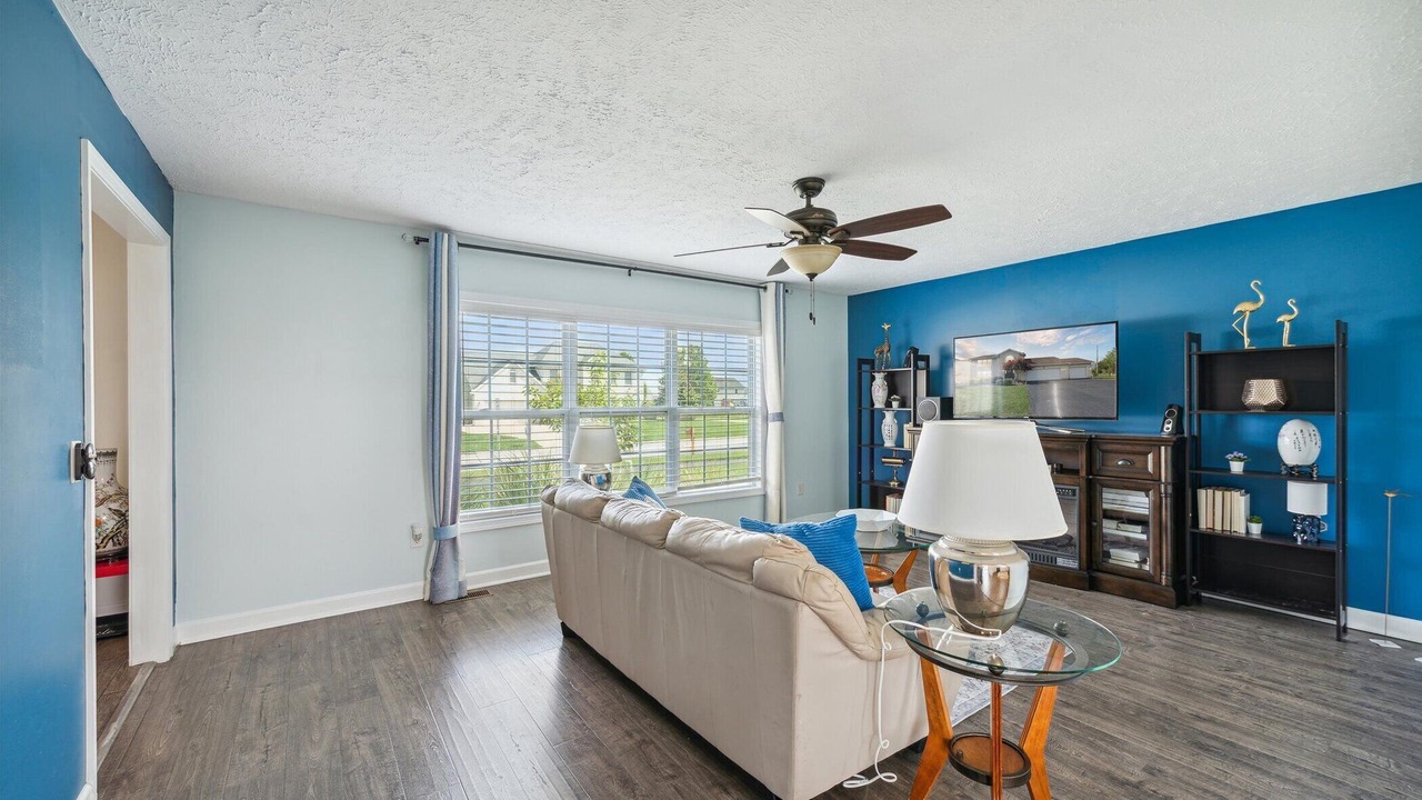 Photo of Livingroom in Perrysburg