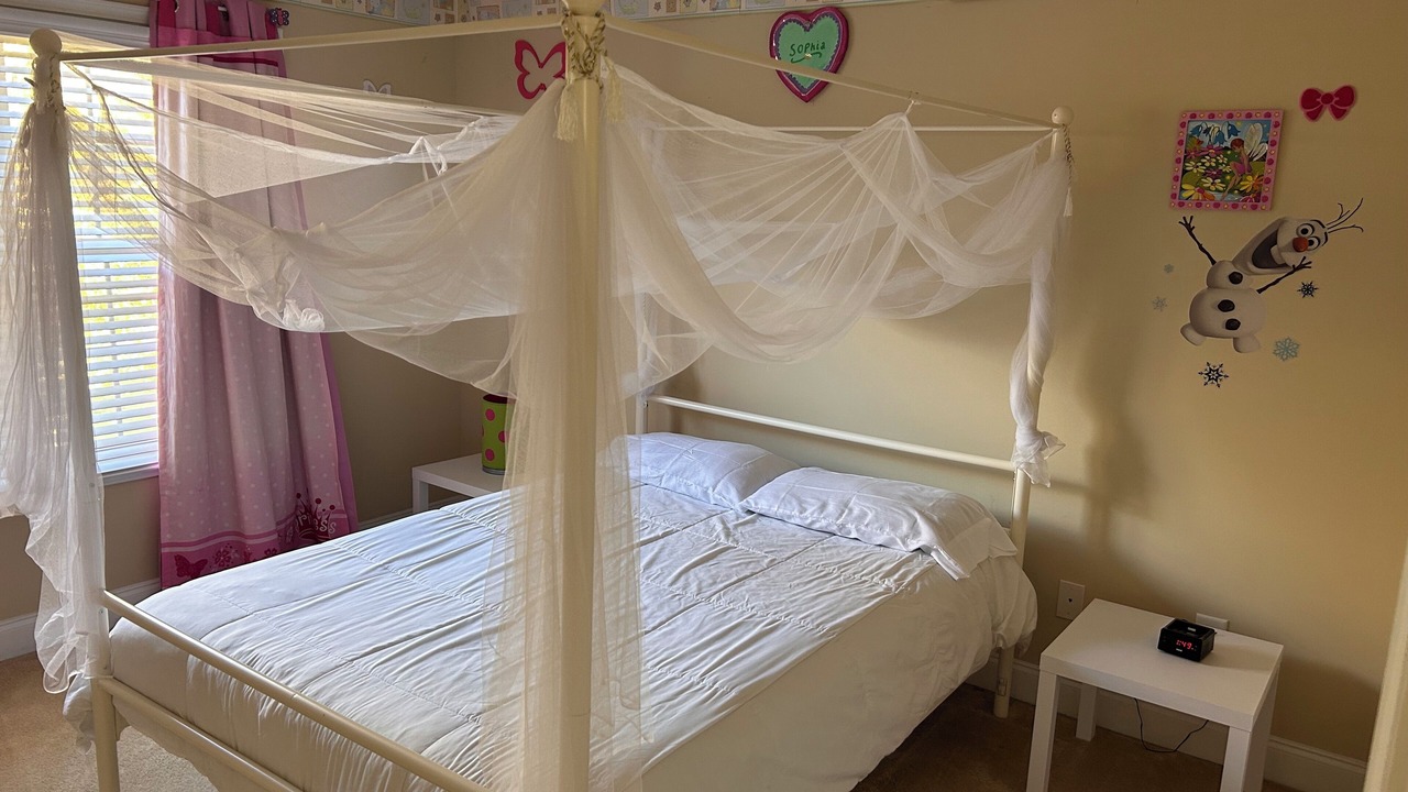 Photo of Bedroom in Covington