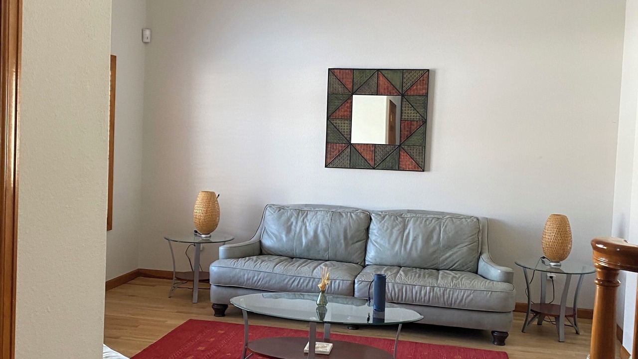 Photo of Livingroom in Northridge