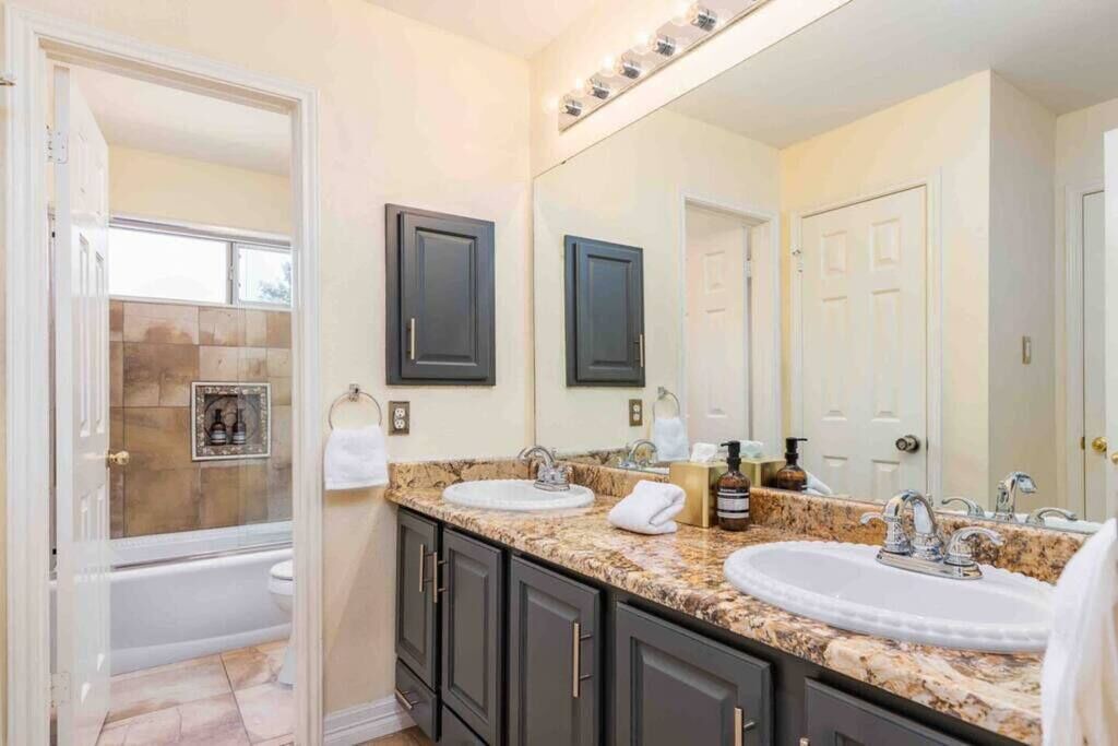 Photo of Bathroom in North San Antonio - SAT