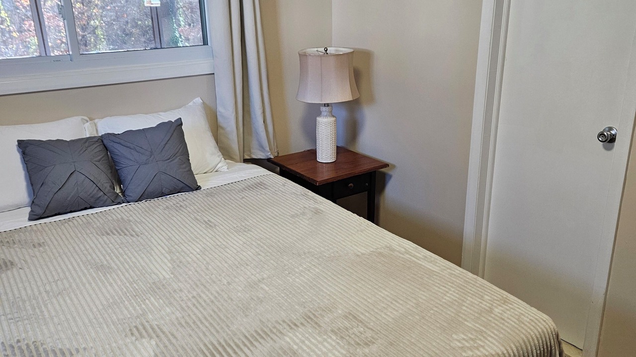 Photo of Bedroom in Glen Burnie