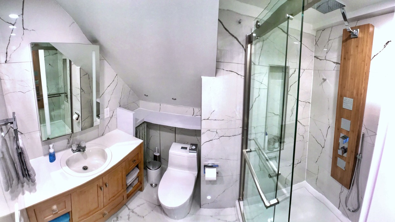 Photo of Bathroom in City Park