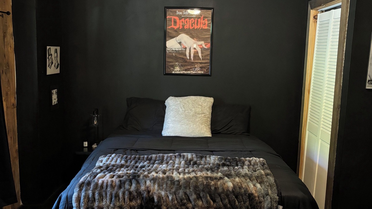 Photo of Bedroom in Mount Marion