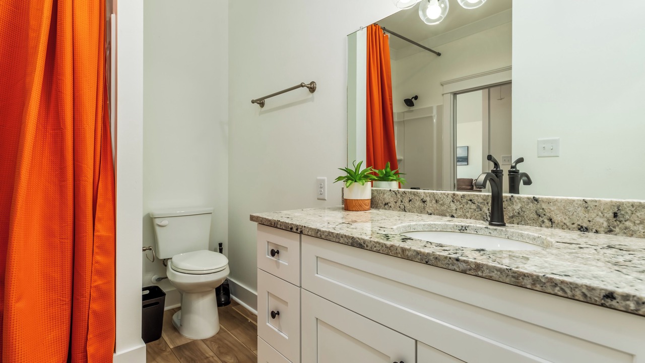 Photo of Bathroom in Audubon Place