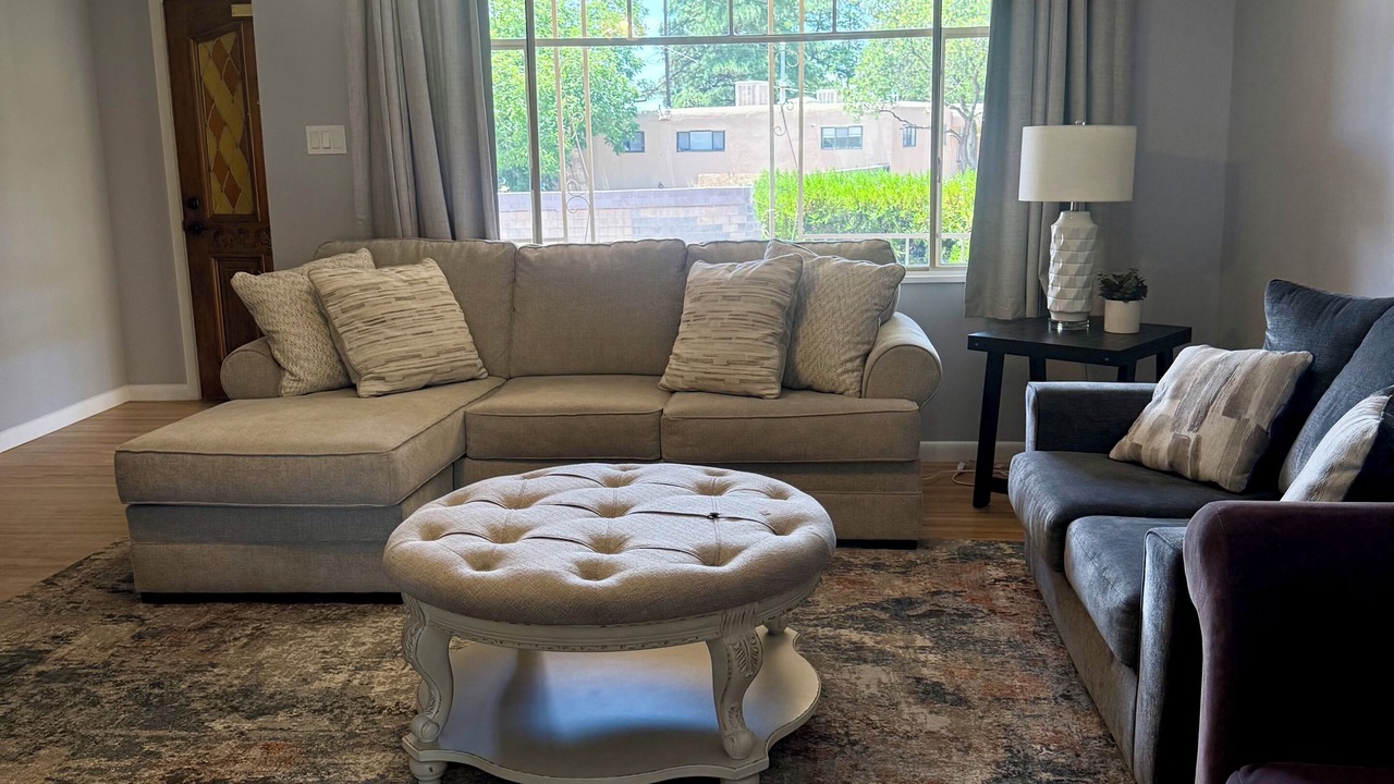 Photo of Livingroom in Northeast Heights