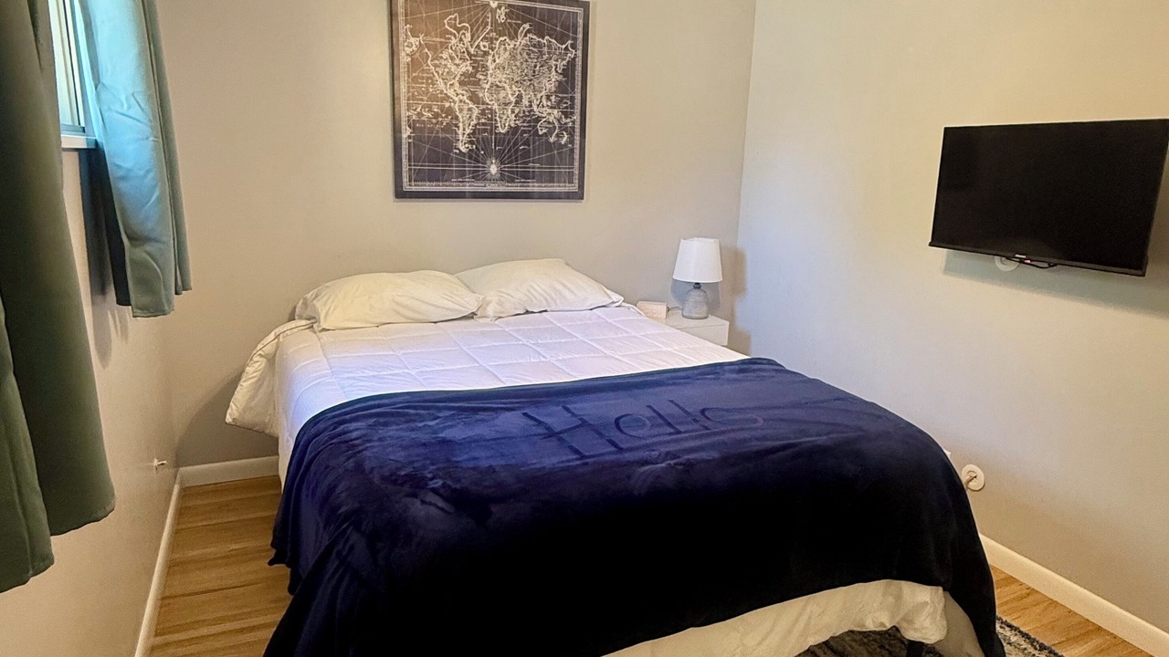 Photo of Bedroom in Northeast Heights
