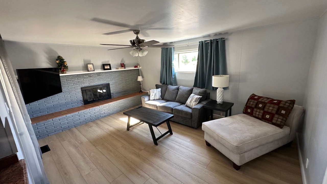 Photo of Livingroom in Northeast Heights