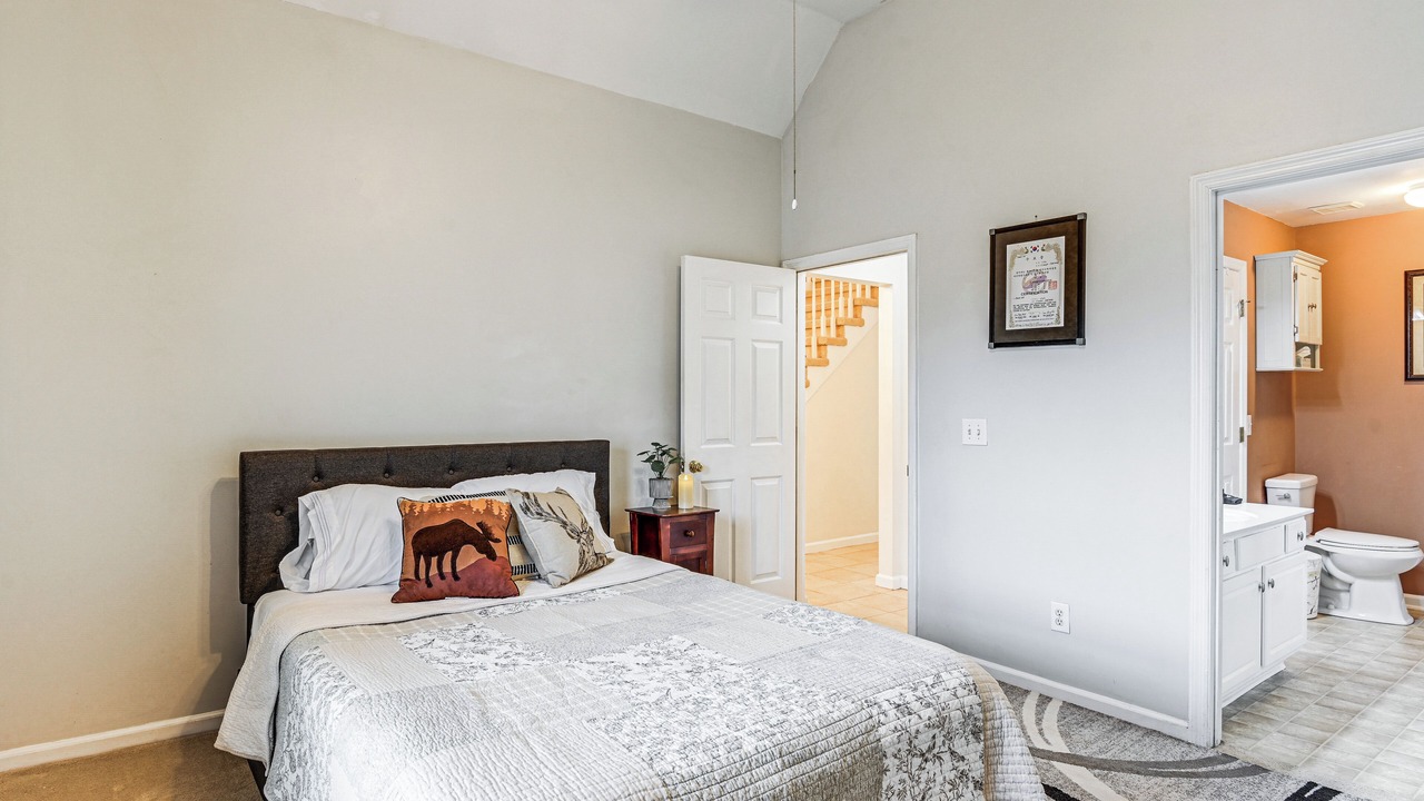 Photo of Bedroom in Old Hickory
