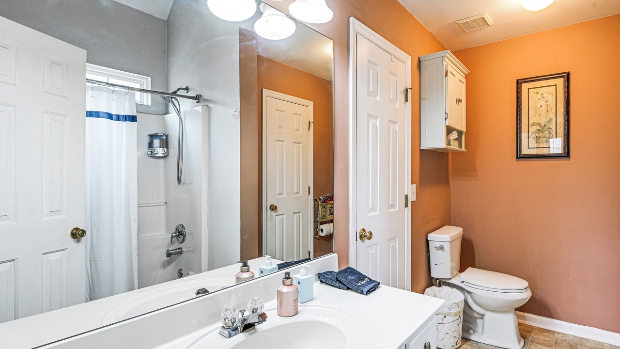 Photo of Bathroom in Old Hickory