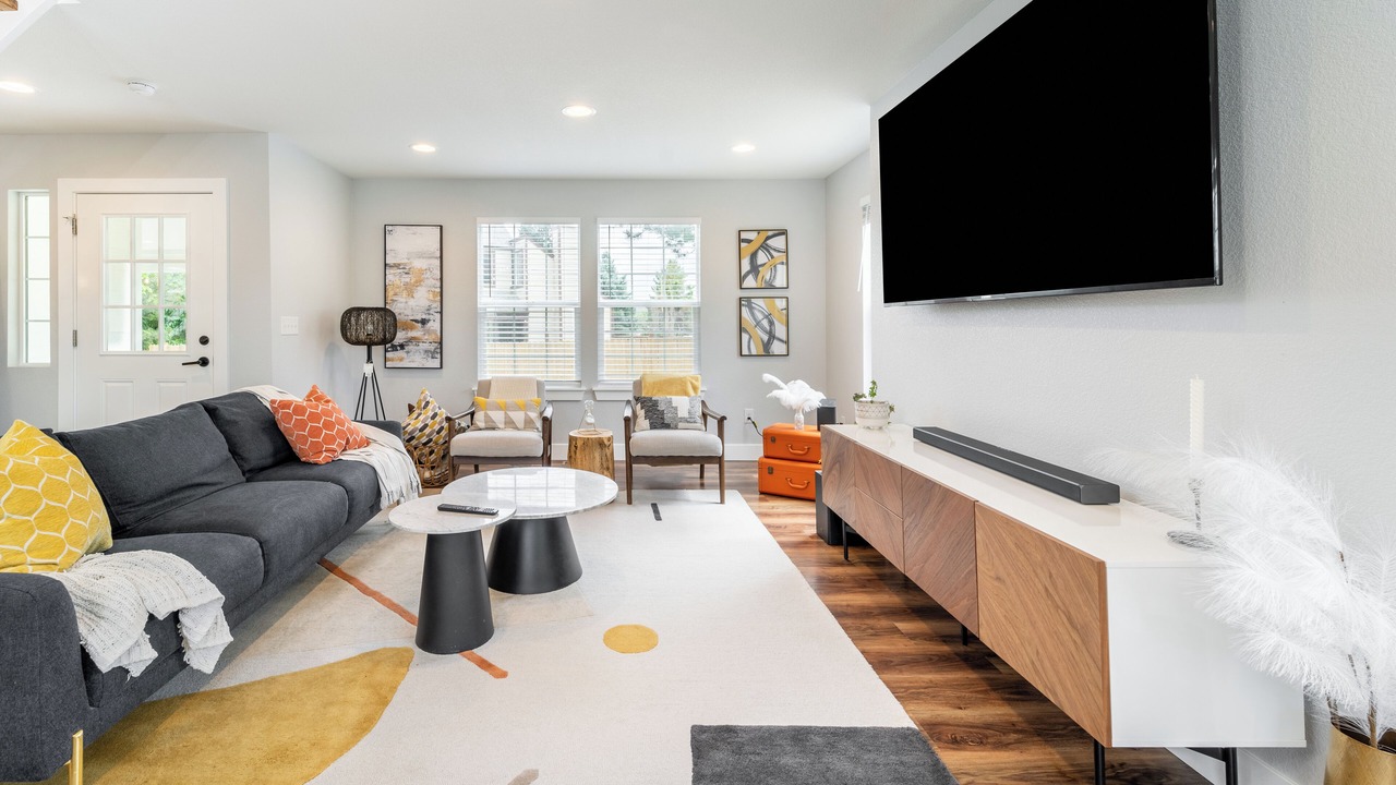 Photo of Livingroom in Dakota Station