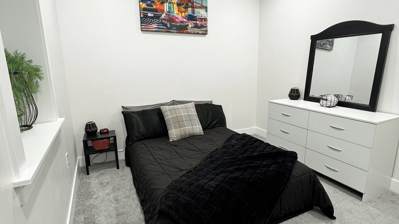 Photo of Bedroom in Midvale