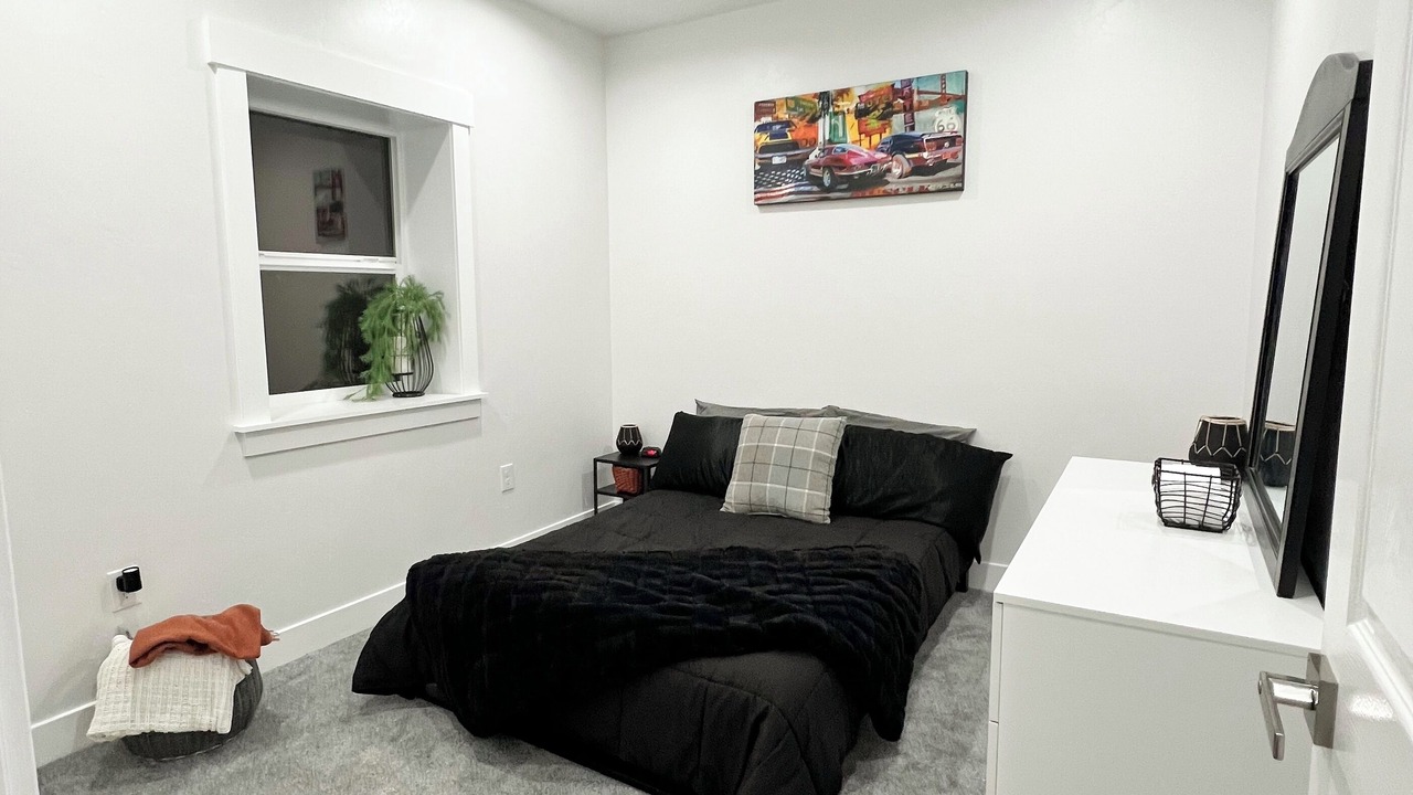 Photo of Bedroom in Midvale