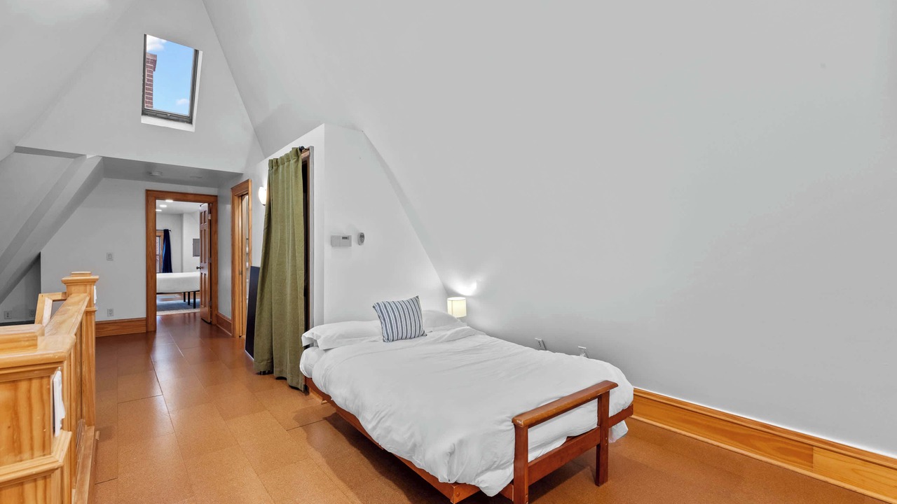 Photo of Bedroom in East Town