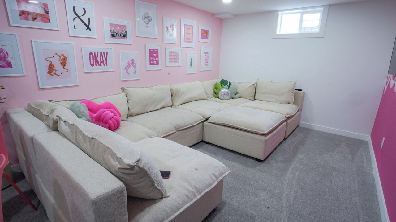 Photo of Livingroom in Dupont