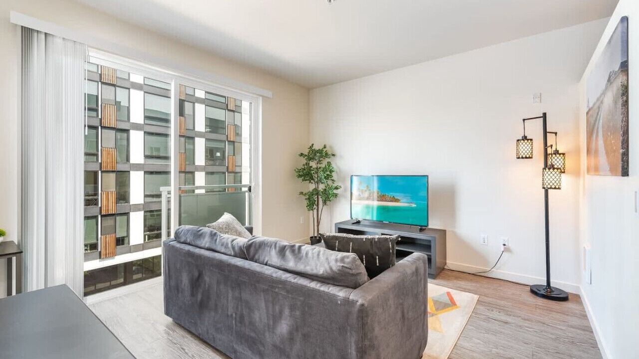 Photo of Livingroom in Downtown