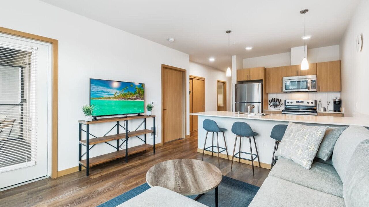 Photo of Livingroom in Downtown