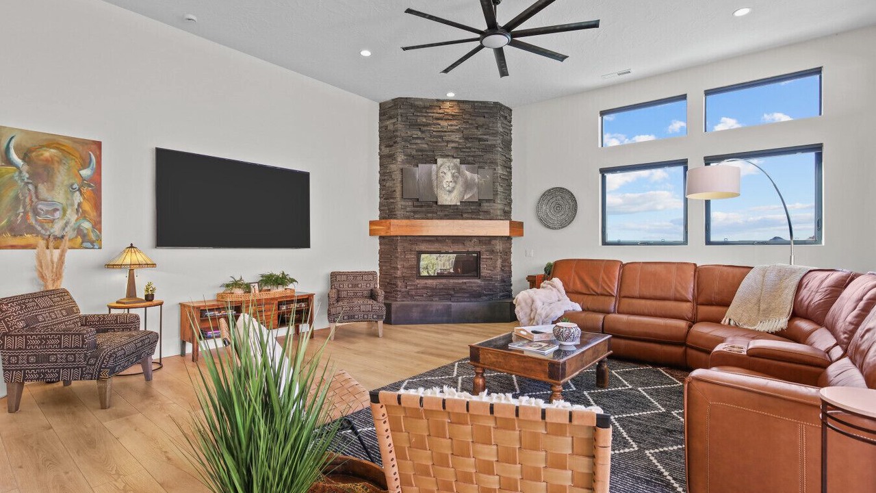 Photo of Livingroom in Silver Reef