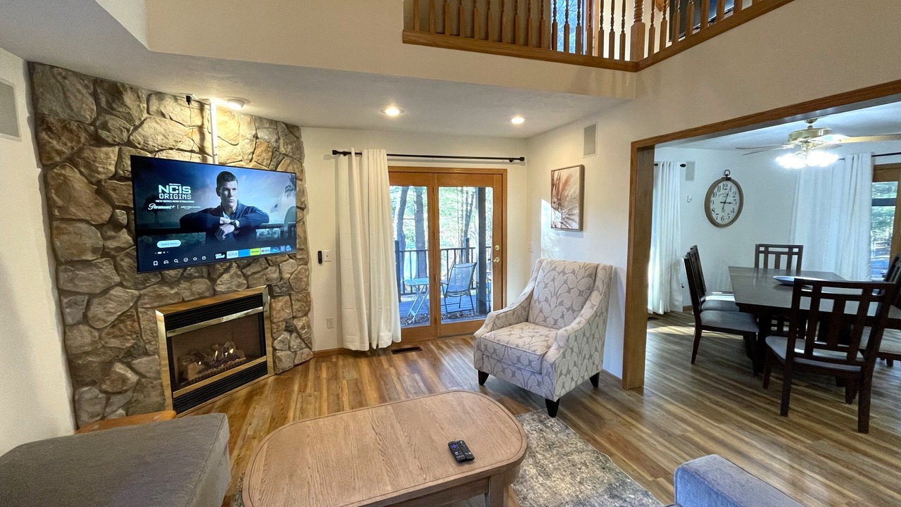 Photo of Livingroom in Spring Brook