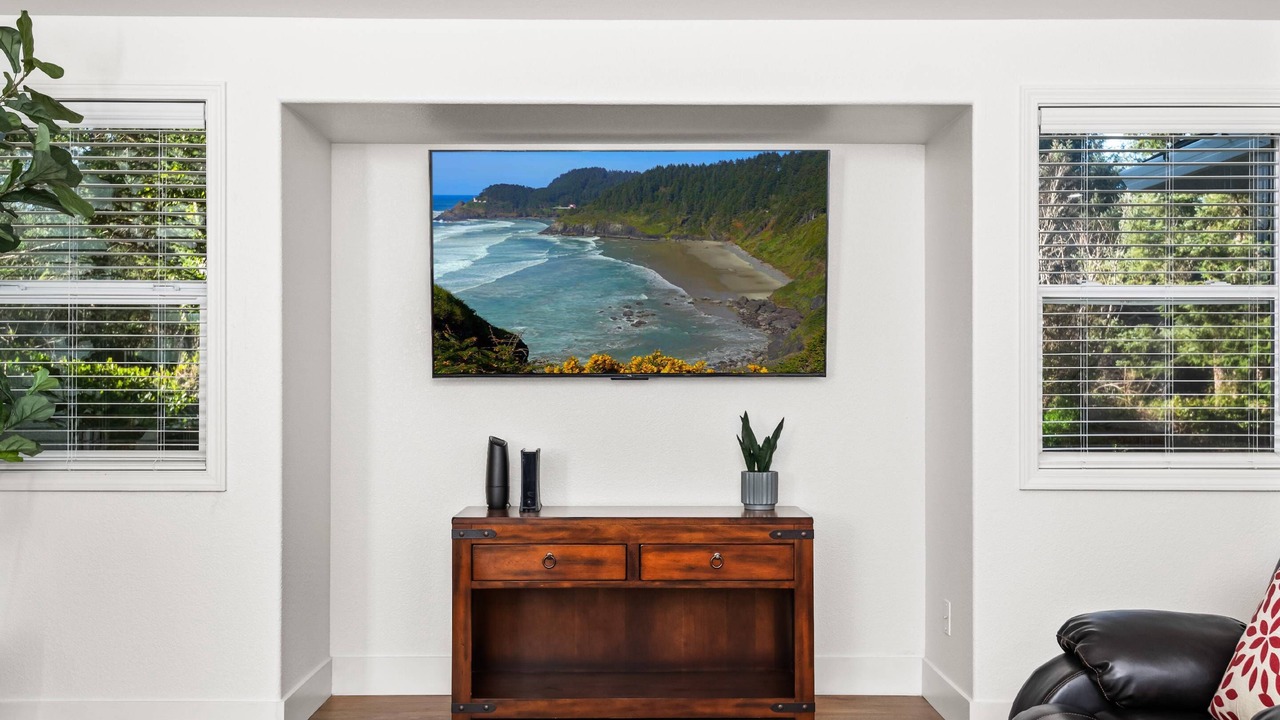 Photo of Livingroom in Dunes City