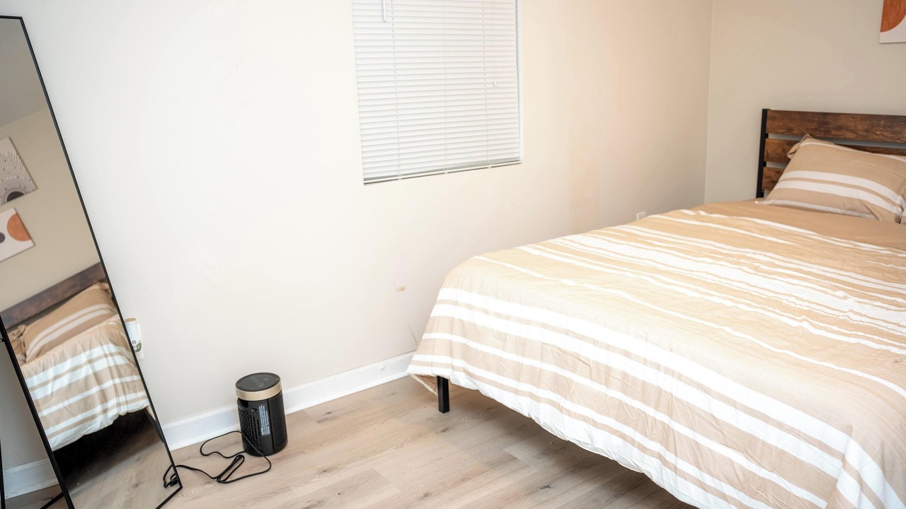 Photo of Bedroom in Wheaton-Glenmont
