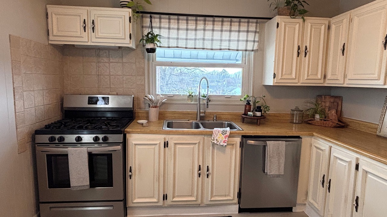 Photo of Kitchen in Beckley