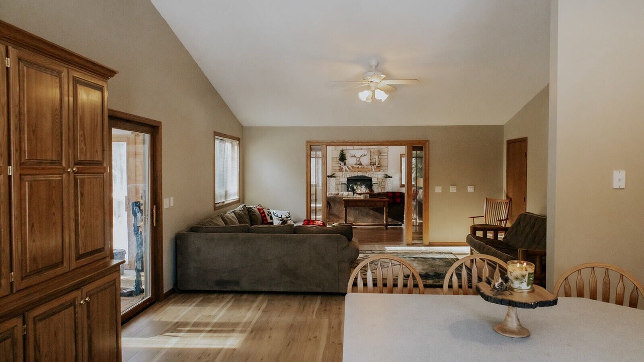 Photo of Livingroom in Sayner