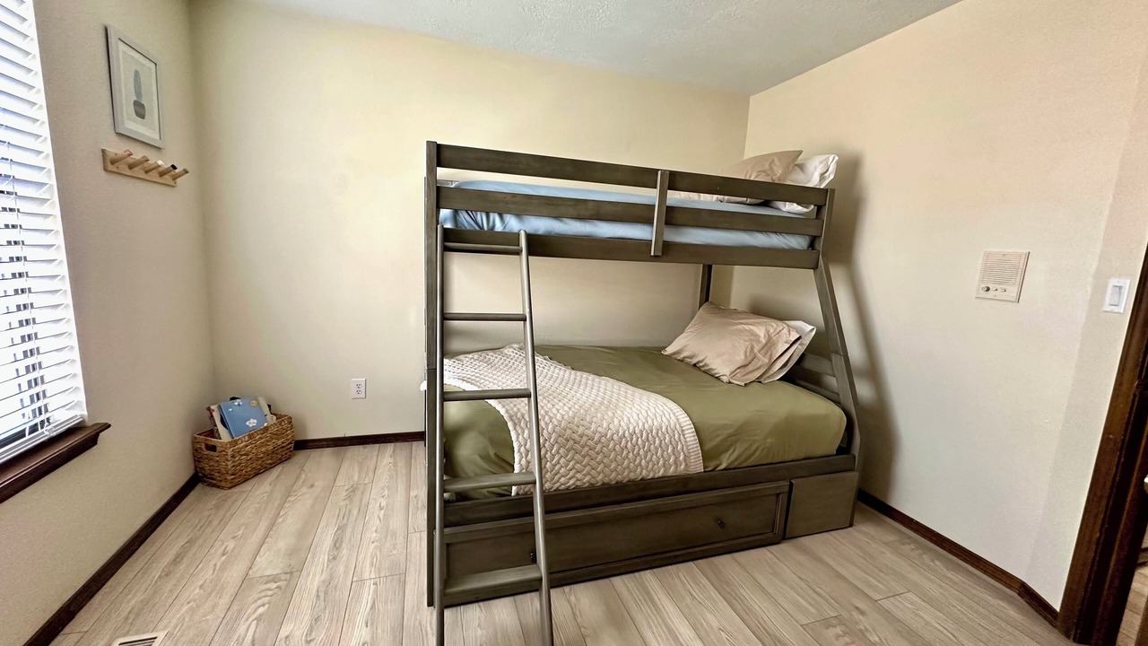 Photo of Bedroom in Westside