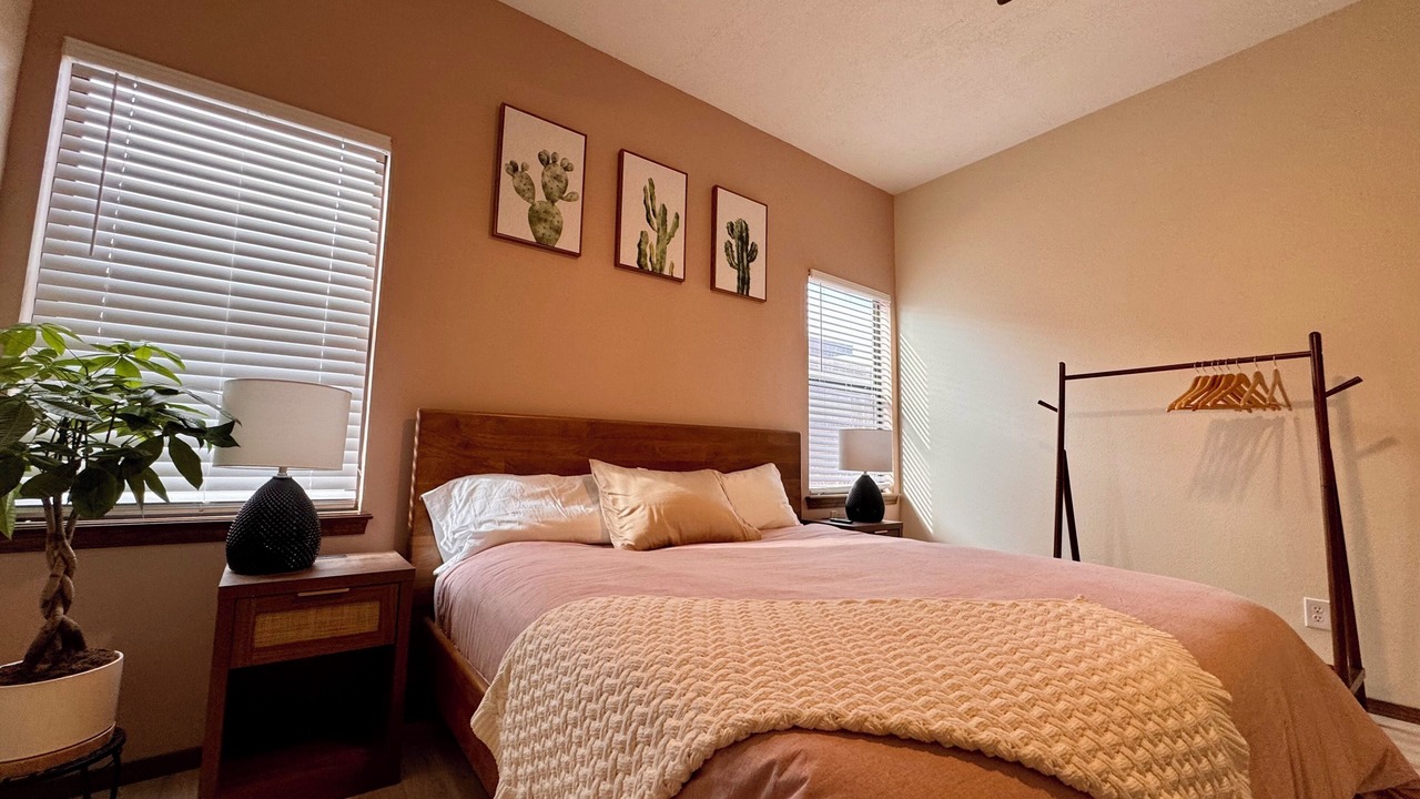 Photo of Bedroom in Westside
