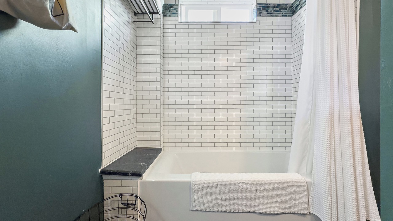 Photo of Bathroom in Platt Park