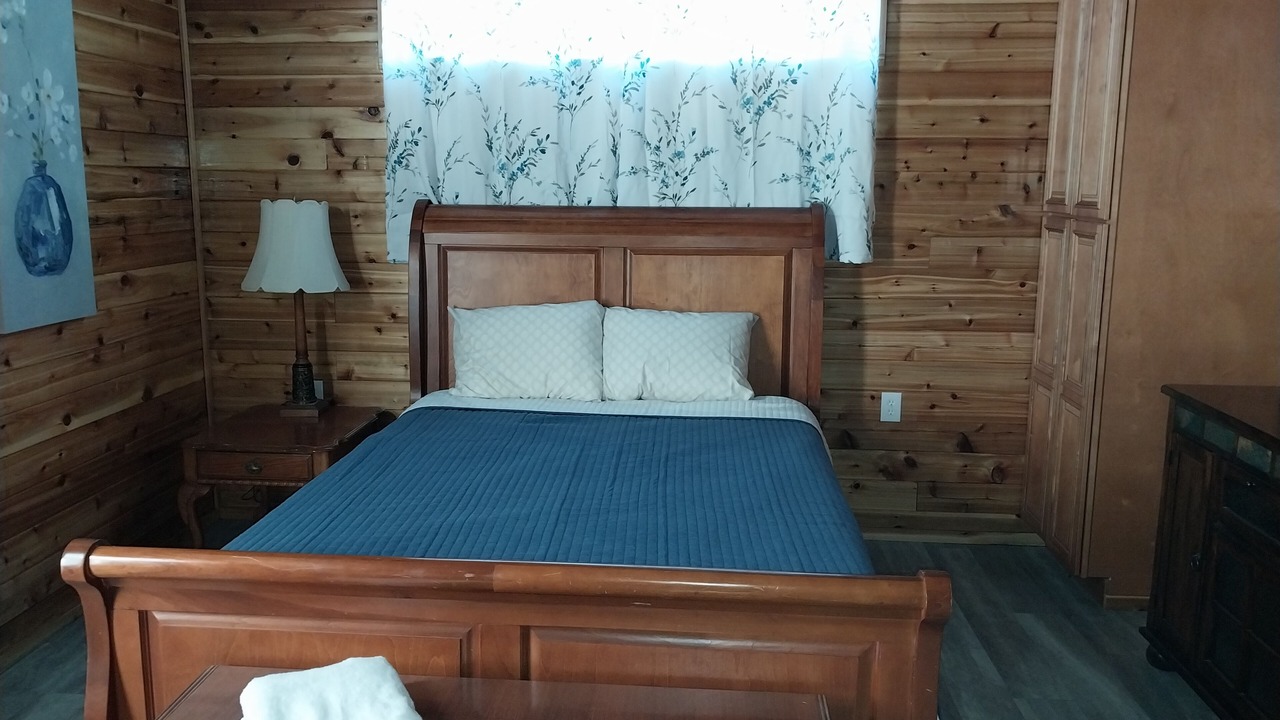 Photo of Bedroom in Licking