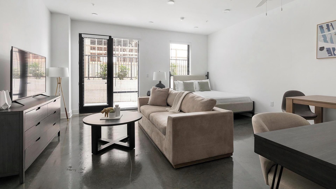 Photo of Livingroom in Eighth Avenue