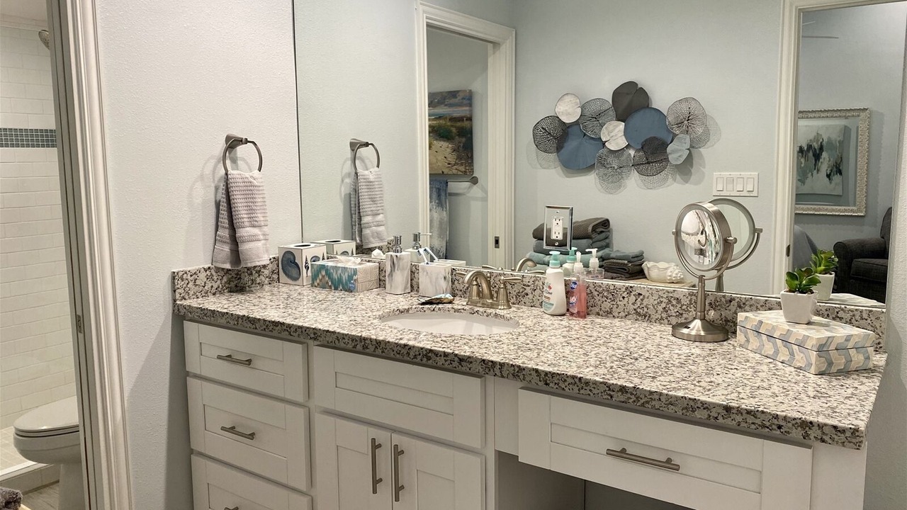 Photo of Bathroom in Key Allegro