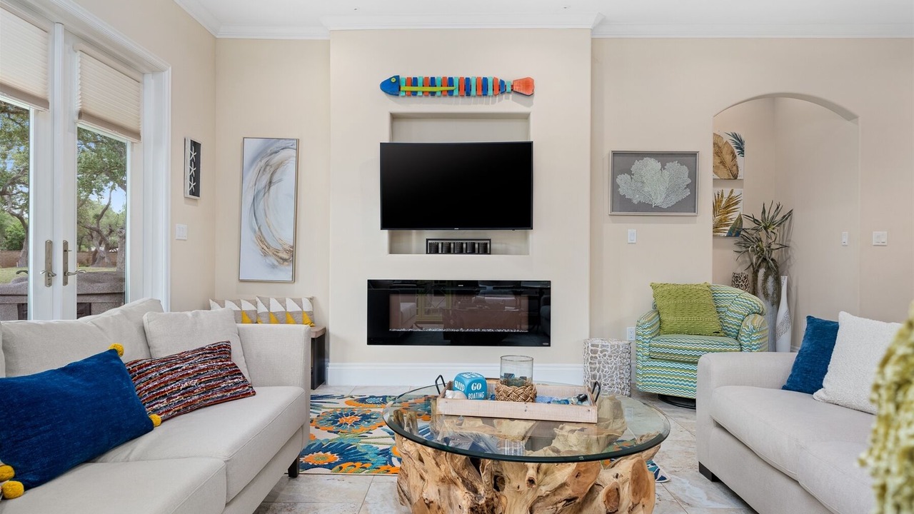 Photo of Livingroom in Fulton