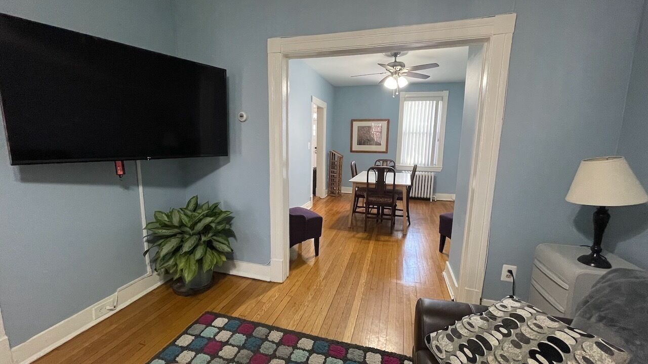 Photo of Livingroom in Hill East