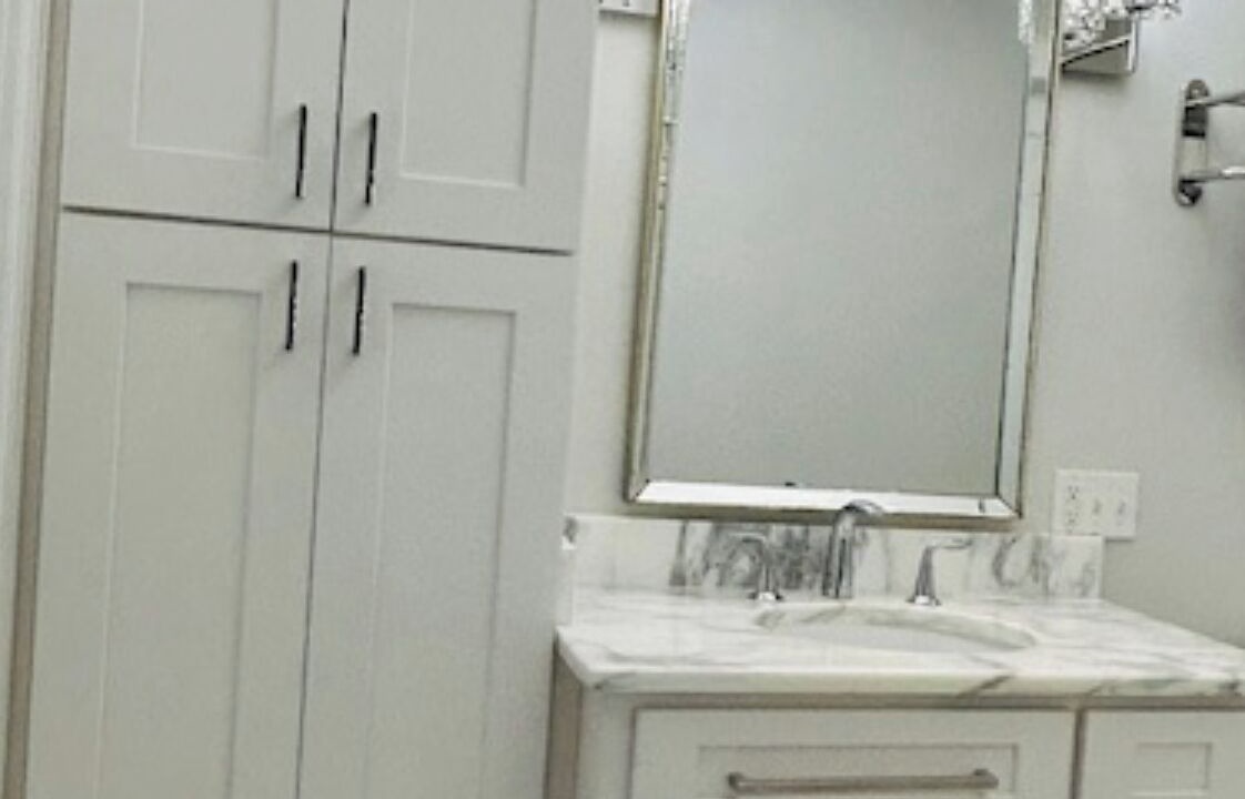 Photo of Bathroom in Dillard