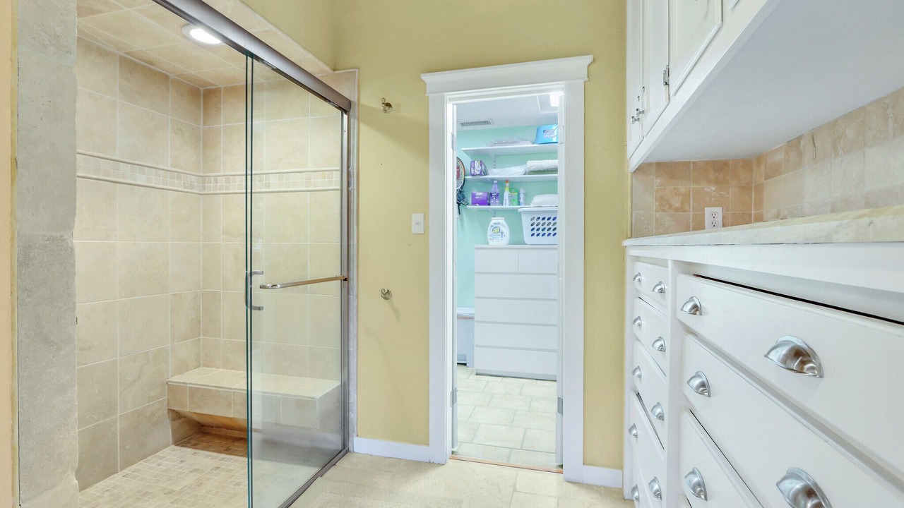Photo of Bedroom in Wimberley