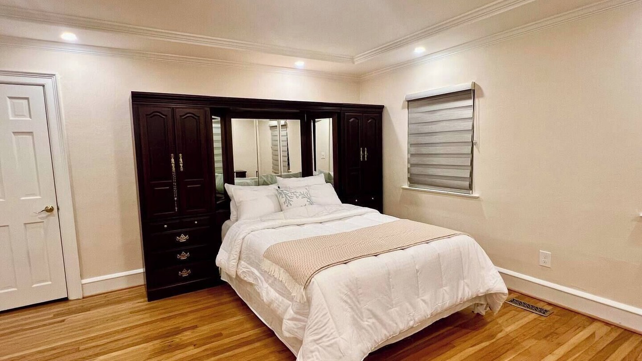 Photo of Bedroom in Hampton