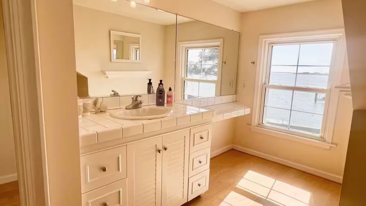 Photo of Bathroom in Hampton