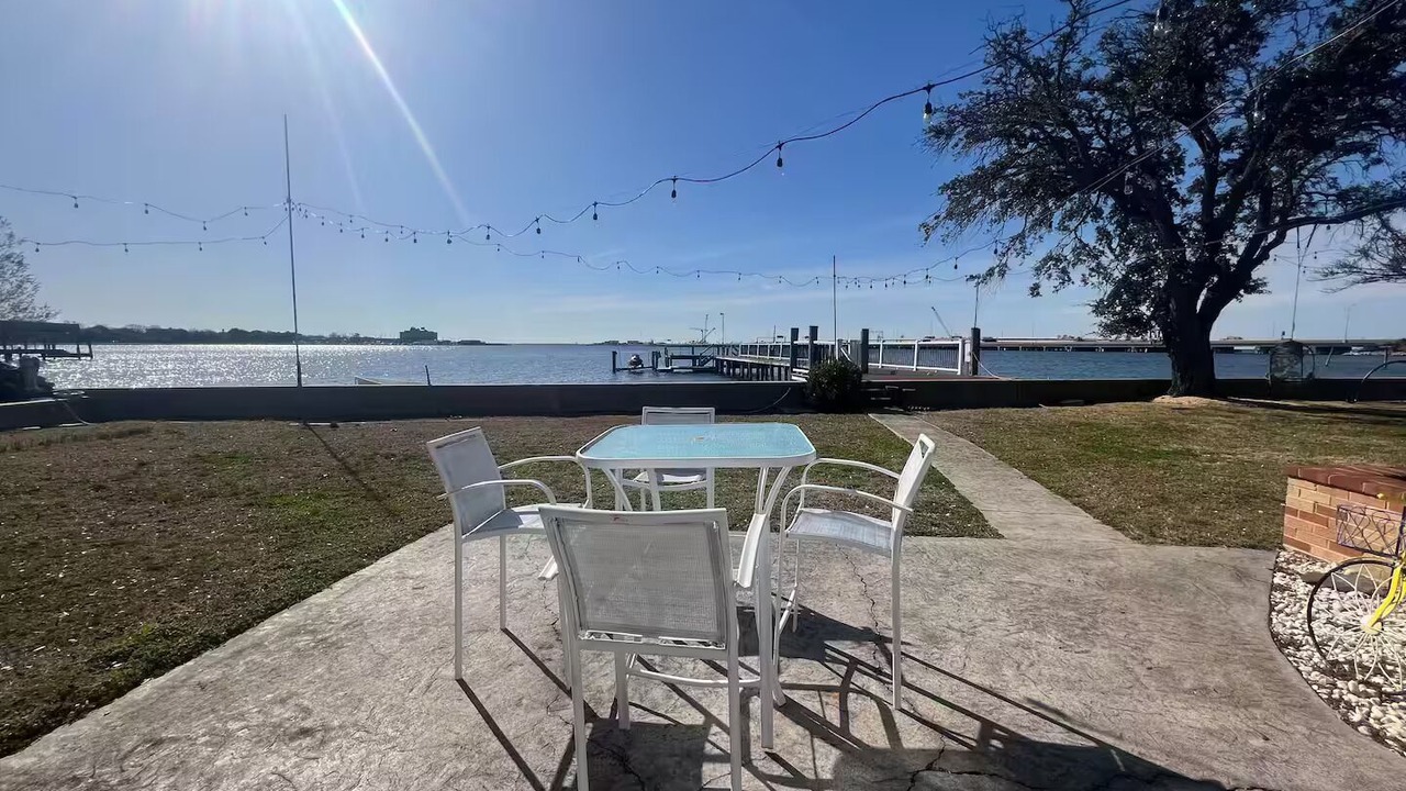 Photo of Outdoor in Hampton