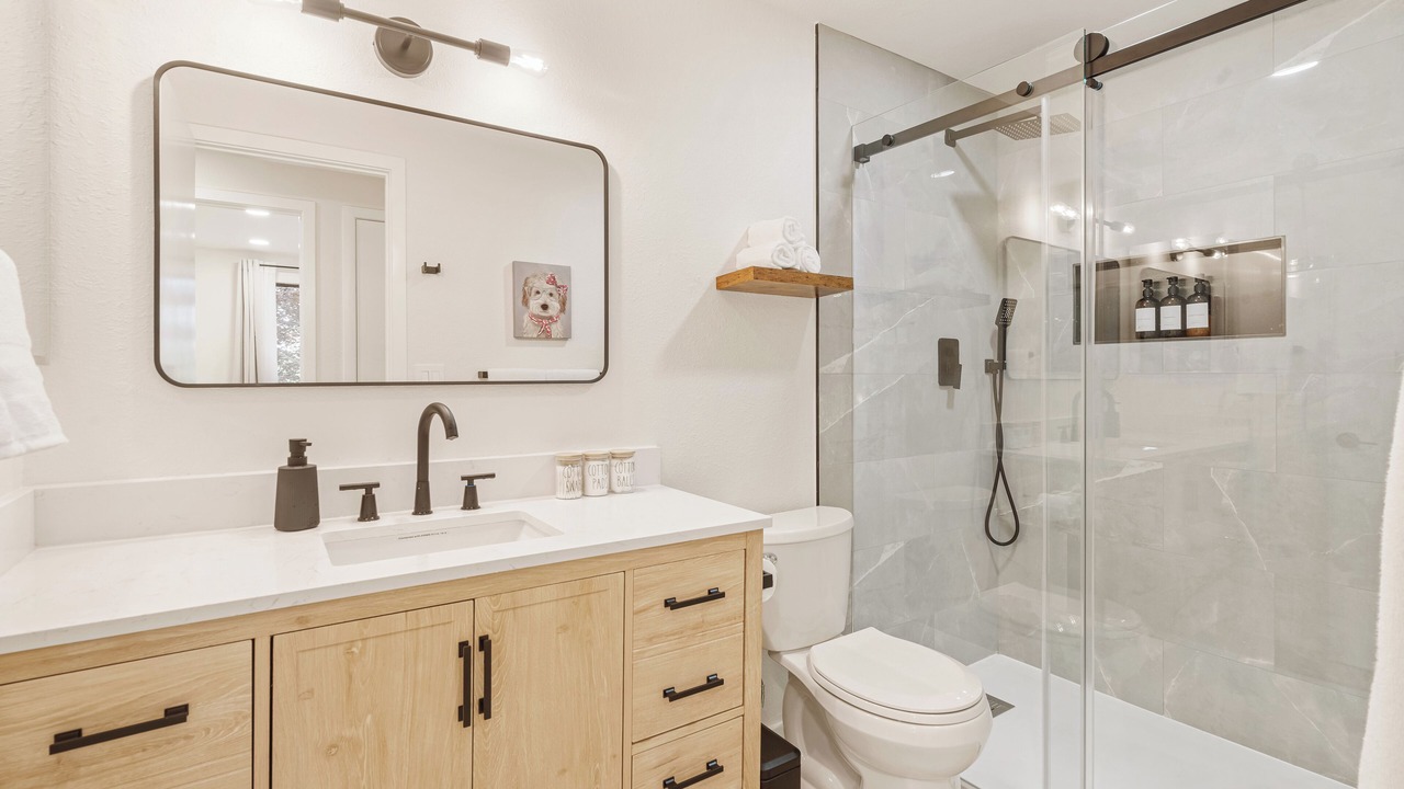 Photo of Bathroom in Paine Field-Lake Stickney