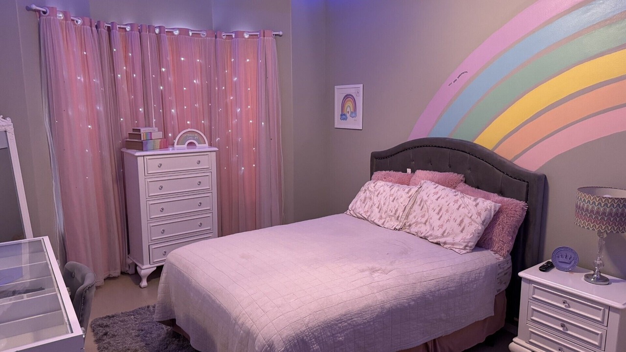 Photo of Bedroom in Palmhurst