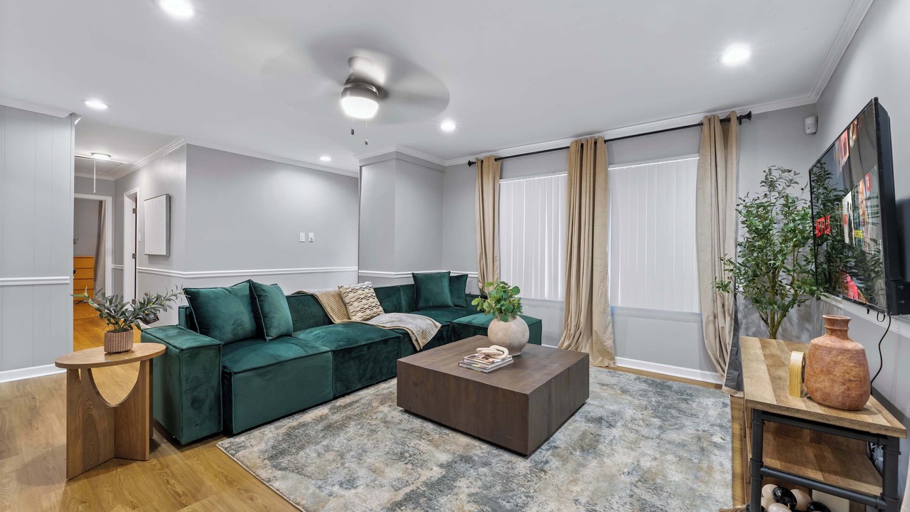 Photo of Livingroom in Tinley Park