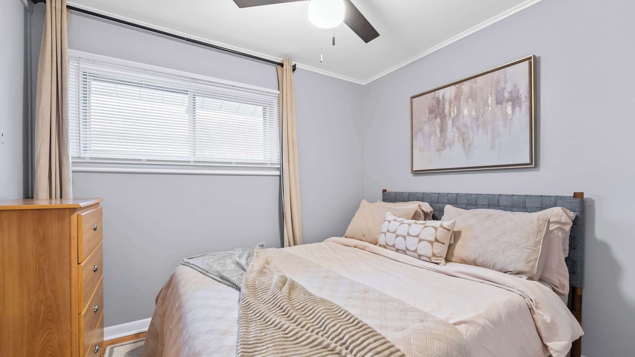 Photo of Bedroom in Tinley Park