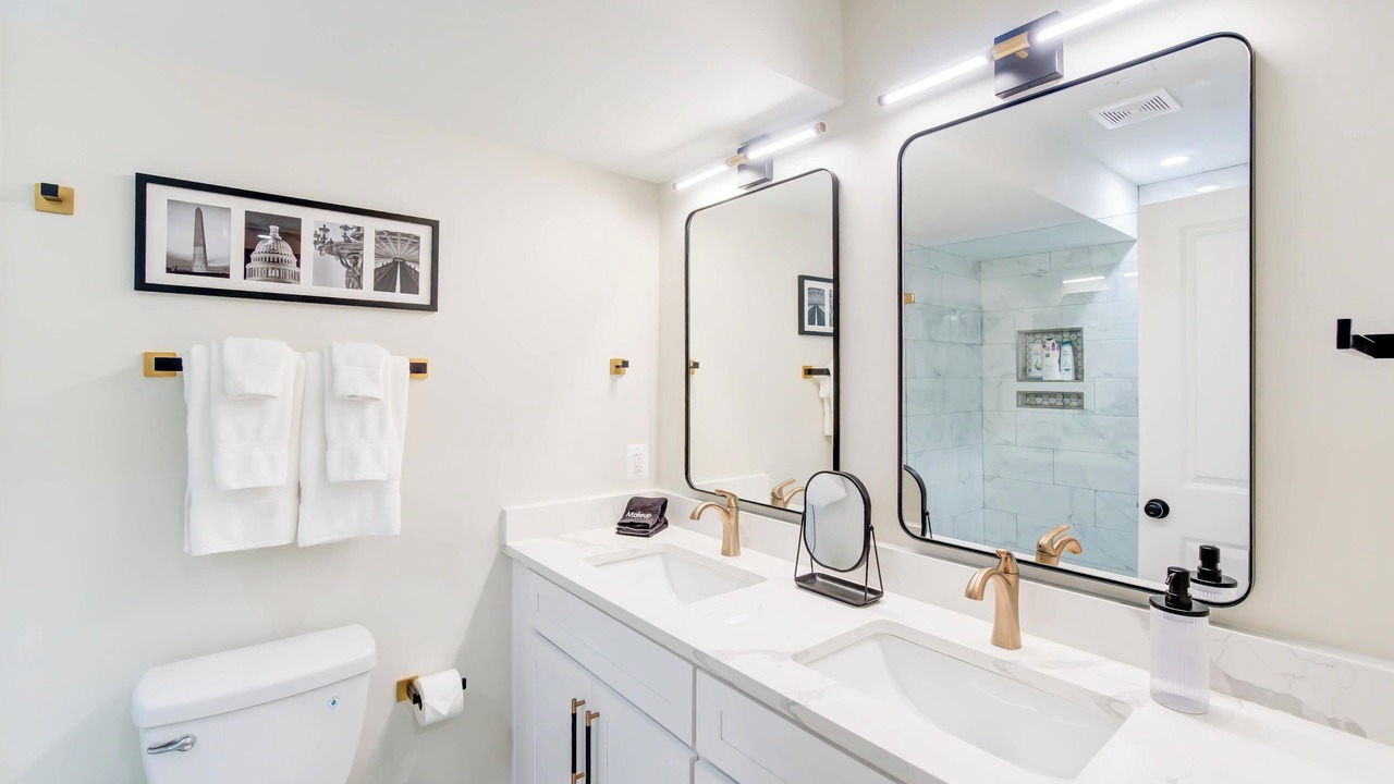 Photo of Bathroom in Park View