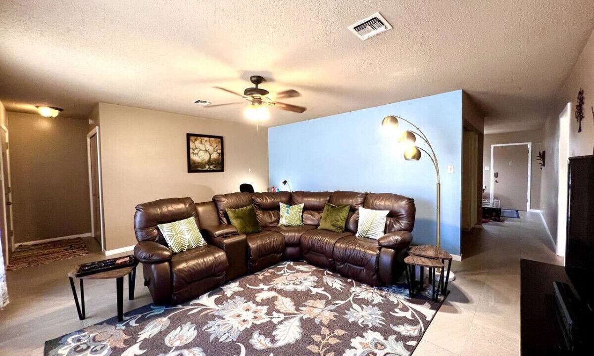 Photo of Livingroom in Temple