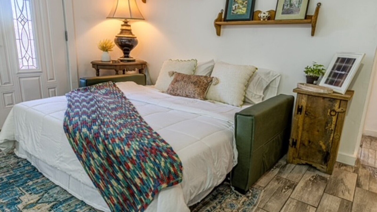 Photo of Bedroom in Southside