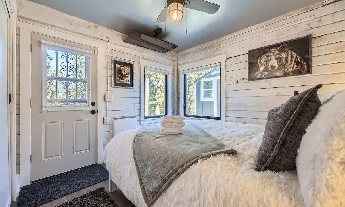 Photo of Bedroom in Morrison